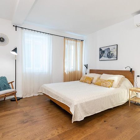 Stylish Studio Apartment By Irundo Rovinj Exterior foto